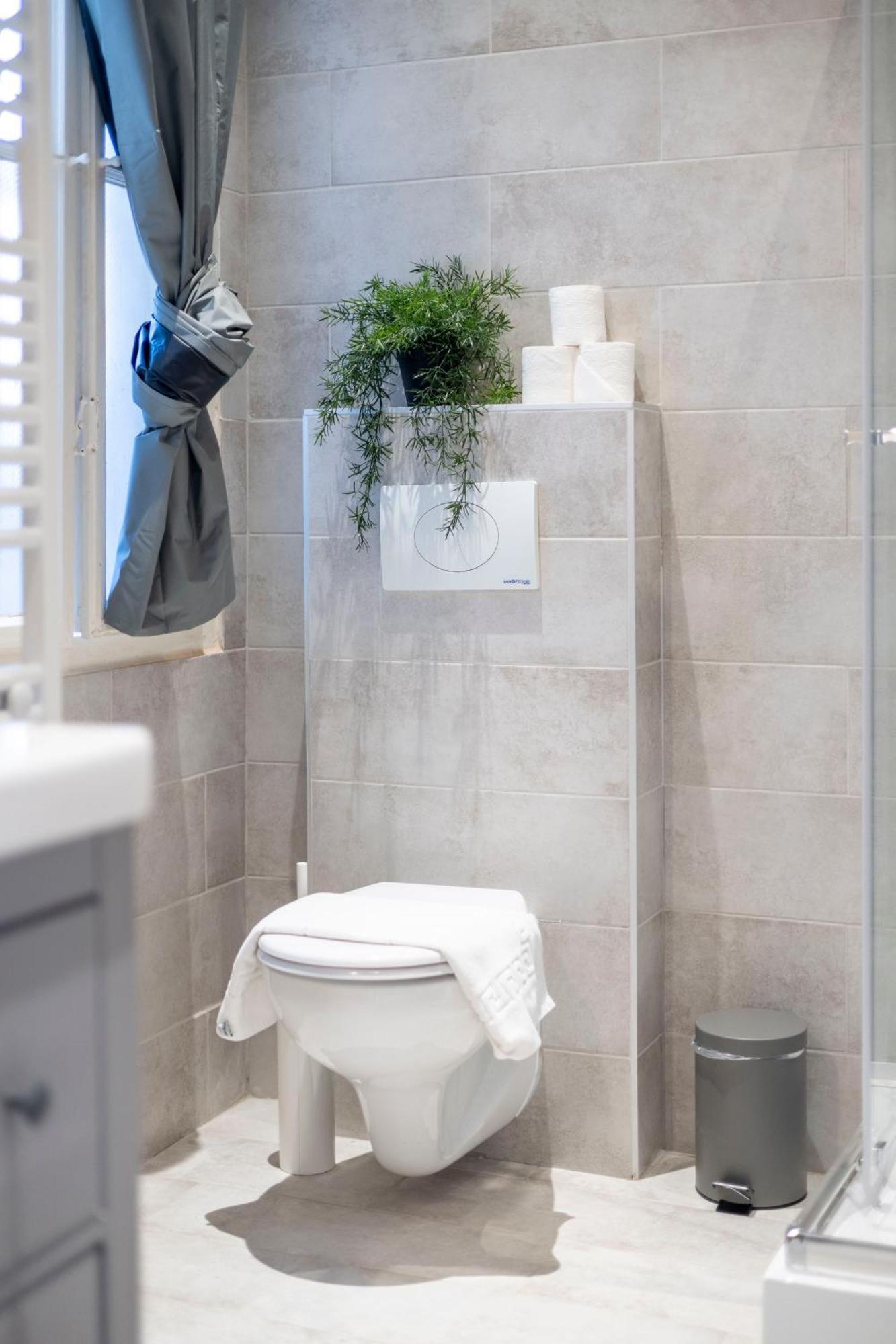 Charming Central Dream Home & Retreat By Prestige Homes Budapest Exteriör bild