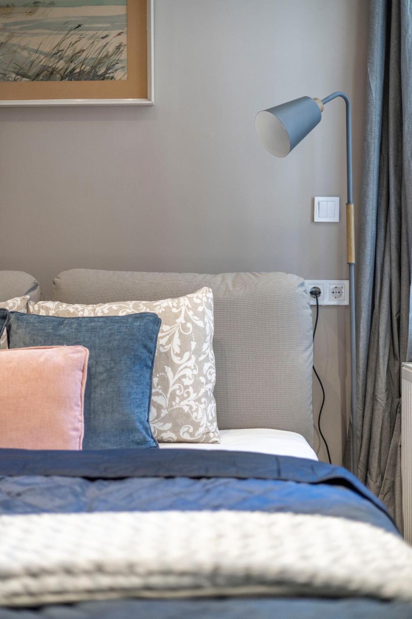 Charming Central Dream Home & Retreat By Prestige Homes Budapest Exteriör bild